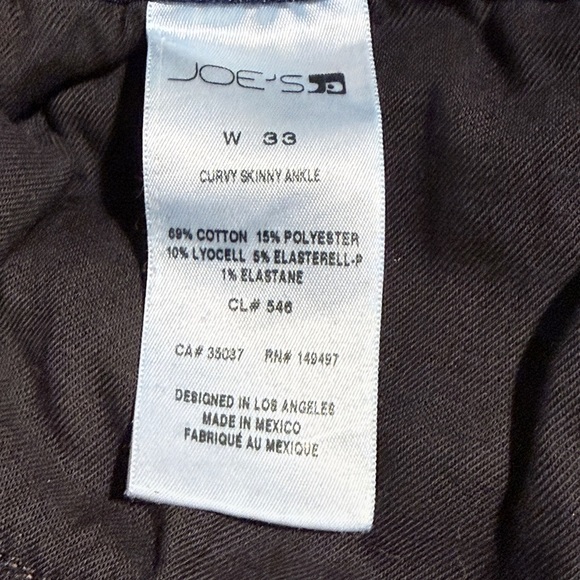 Joe's Jeans Women's Curvy Skinny Ankle Denim - Picture 3 of 7